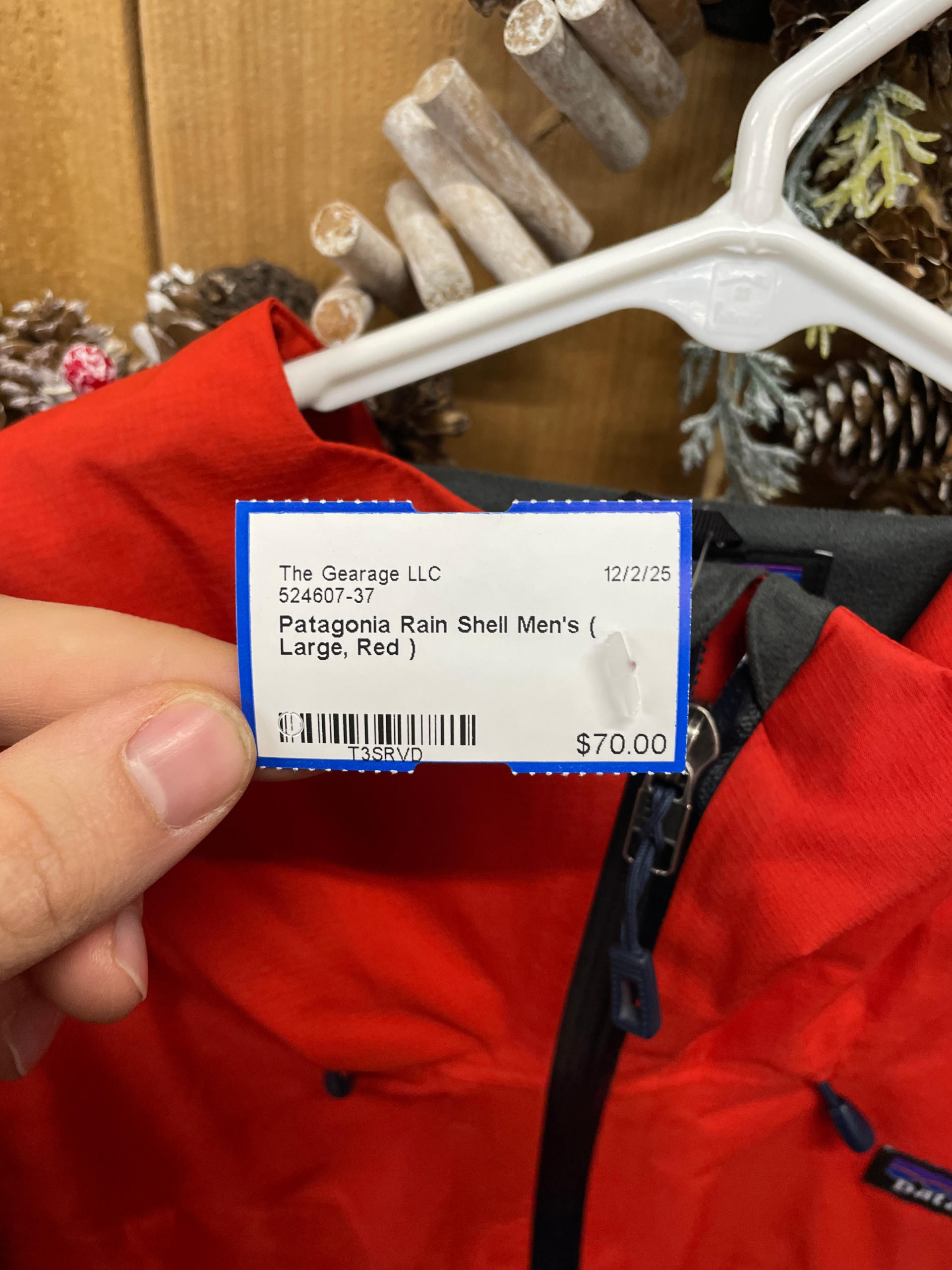 Patagonia Red Hardshell, Men's Large - Gearage Outdoor Sports